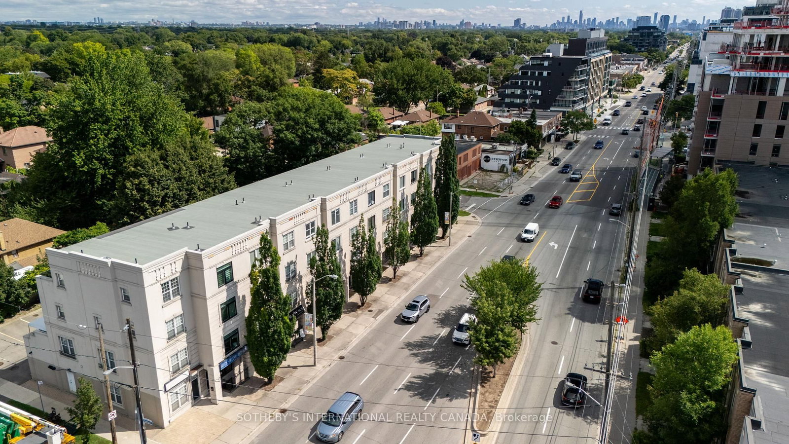 960A The Queensway • Toronto, ON photo 46