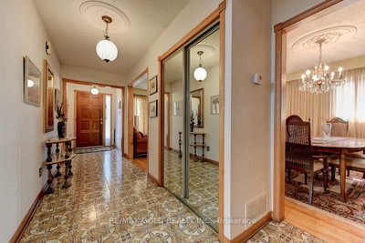 70 Malcolm Crescent • Brampton, ON photo 5