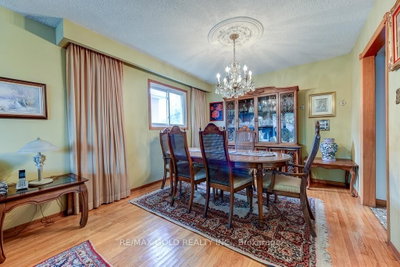 70 Malcolm Crescent • Brampton, ON photo 8