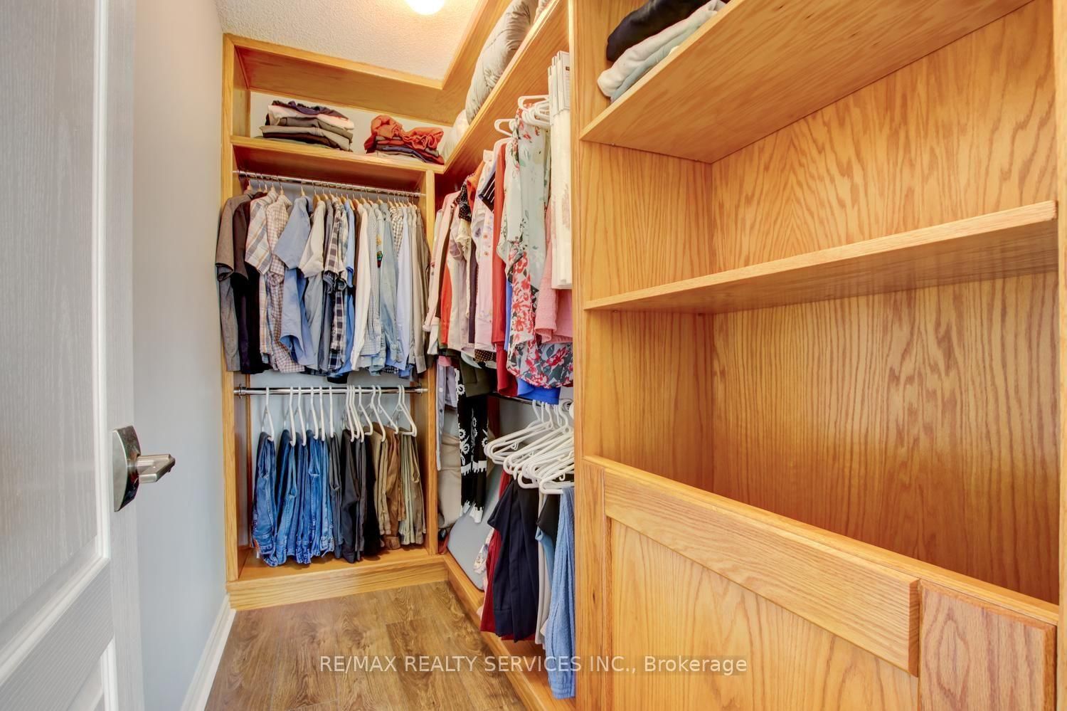 35 Hardgate Crescent • Brampton, ON photo 24
