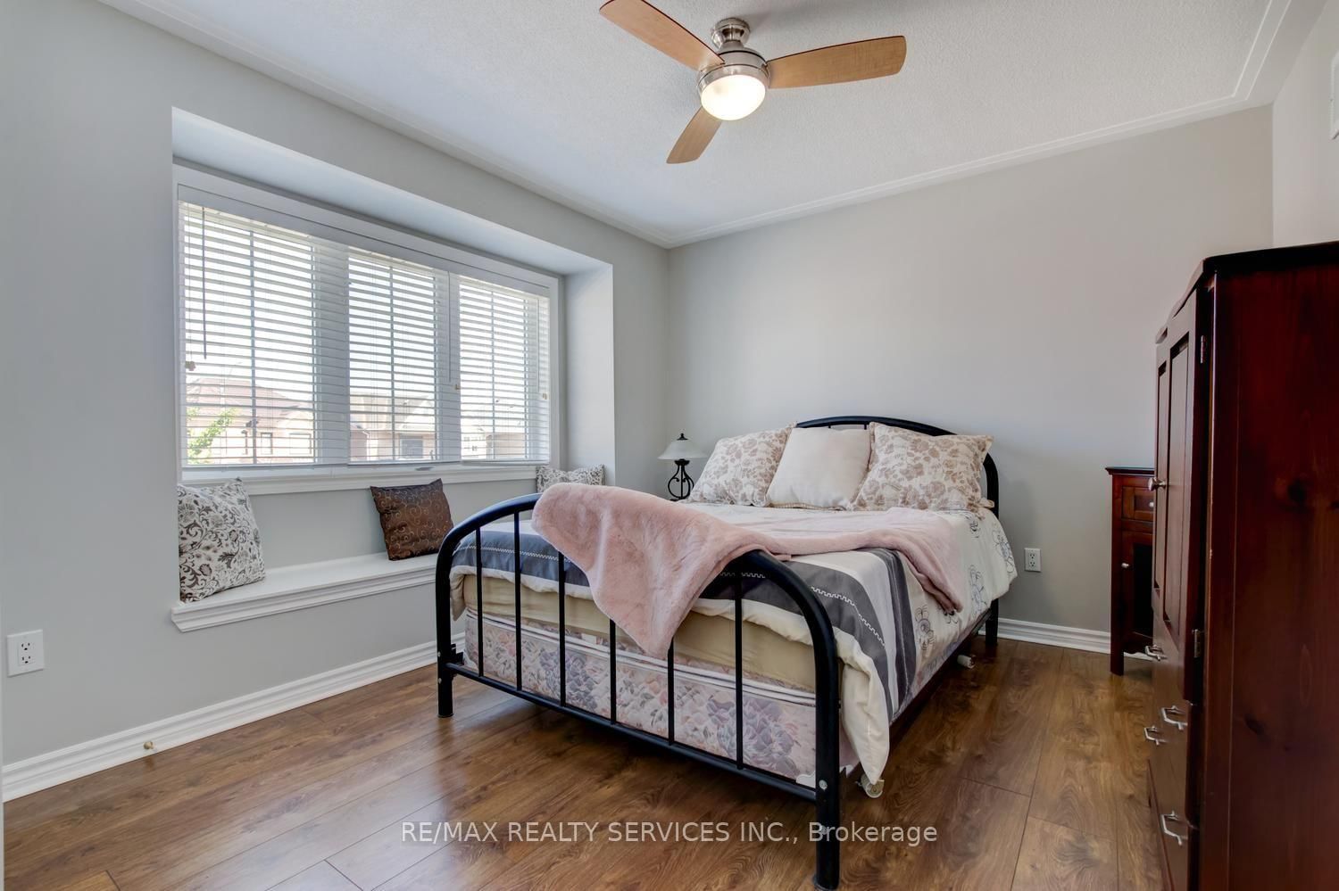 35 Hardgate Crescent • Brampton, ON photo 27