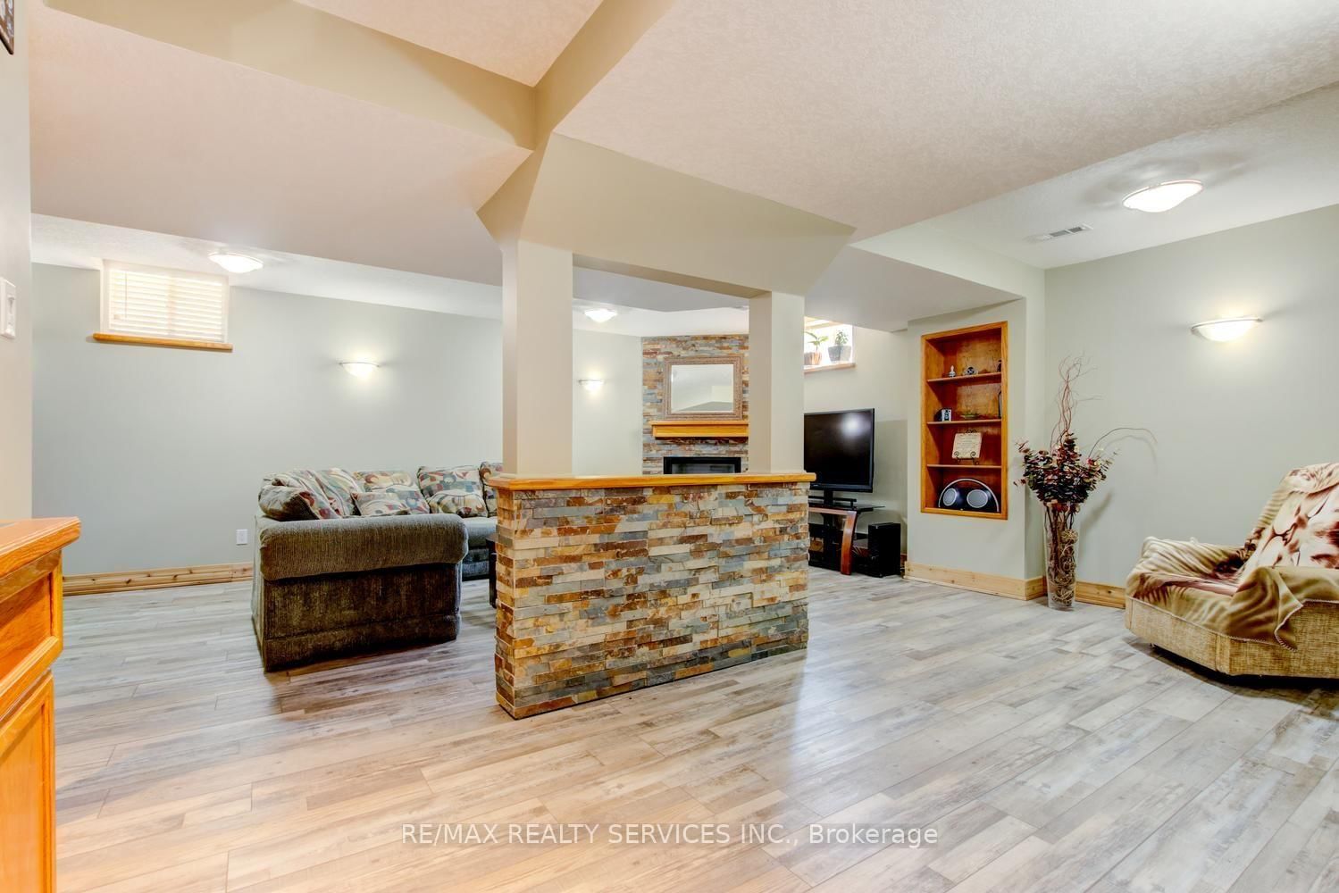 35 Hardgate Crescent • Brampton, ON photo 36