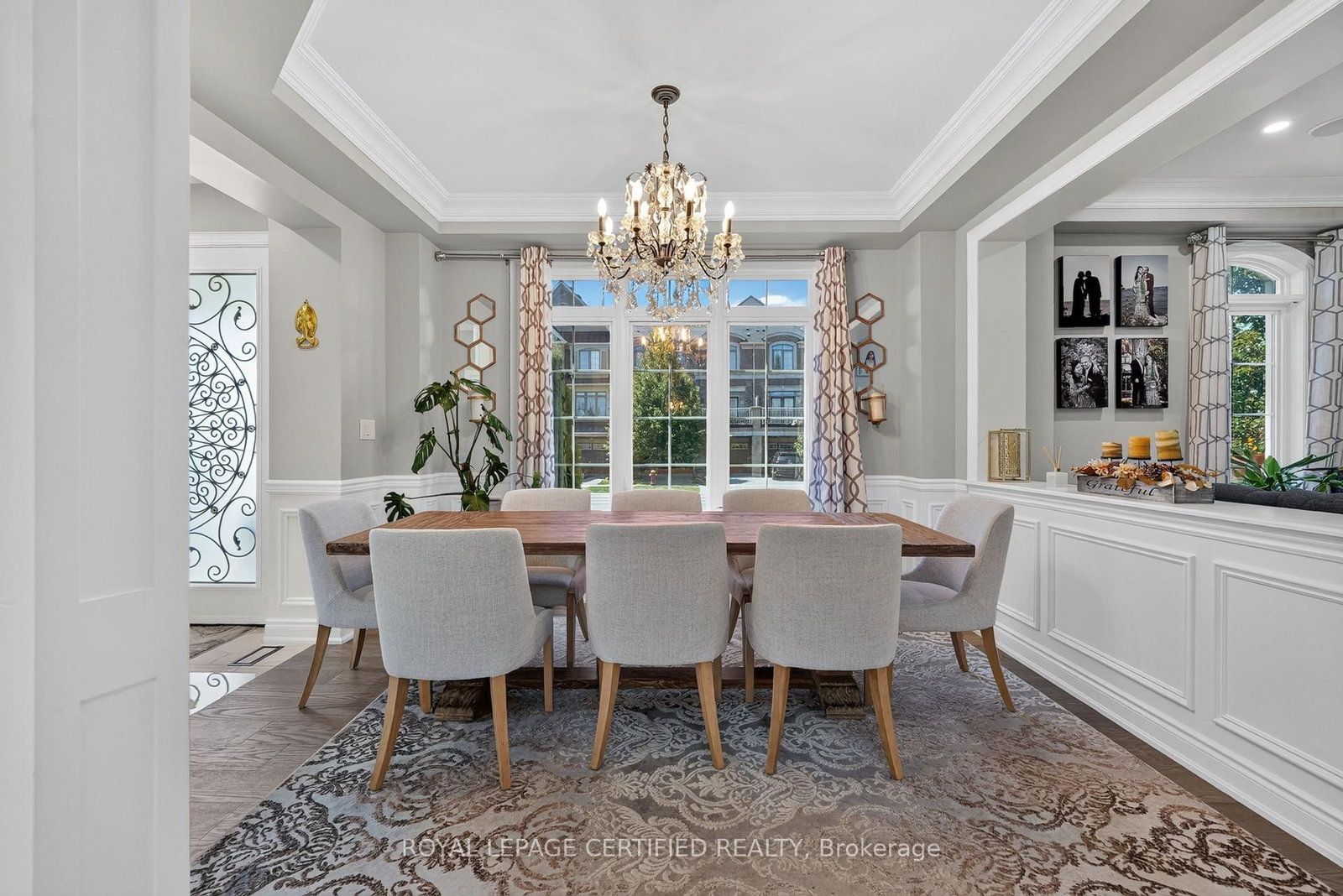 2561 Grand Oak Trail • Oakville, ON photo 16