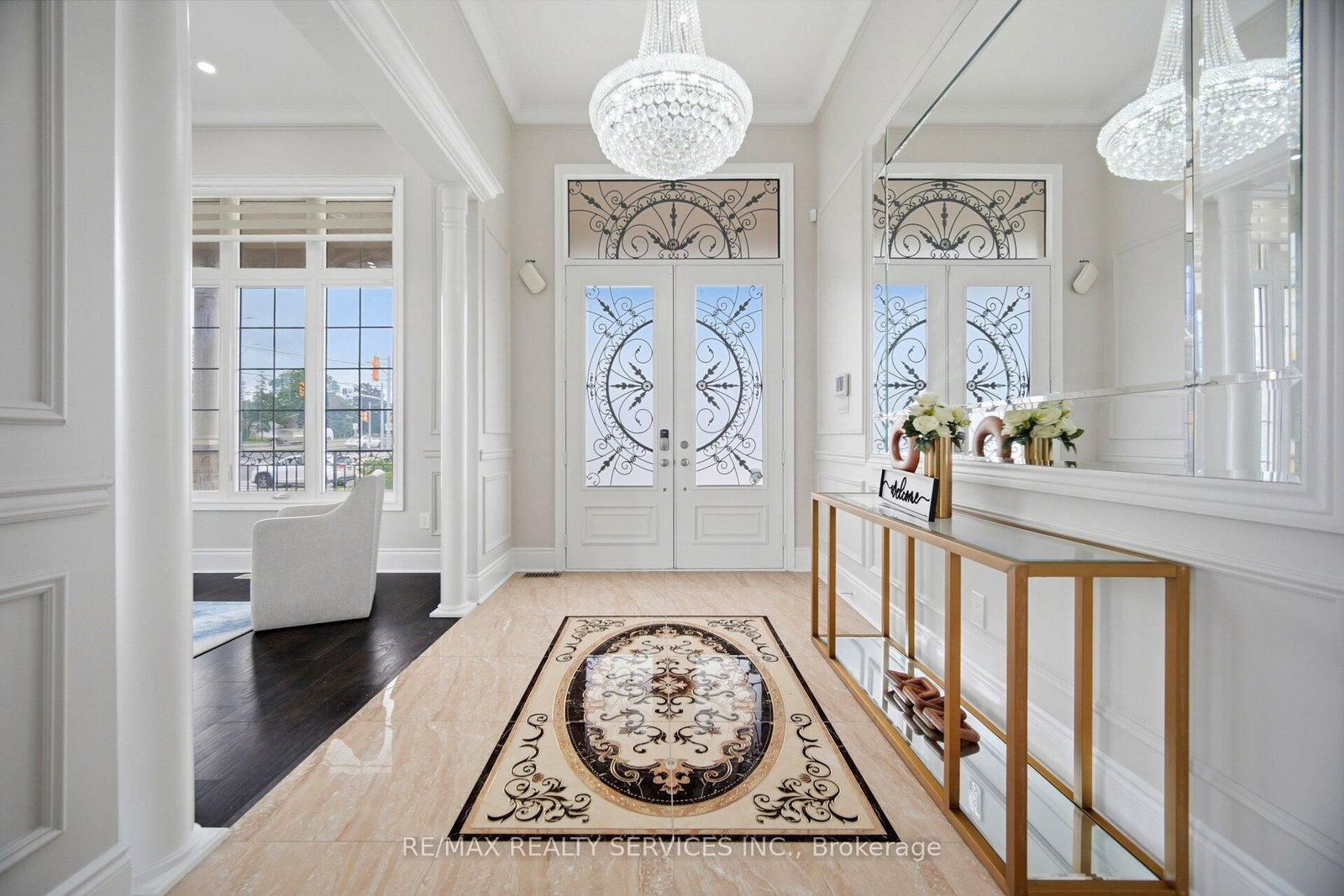 1 Adamsville Road • Brampton, ON photo 3