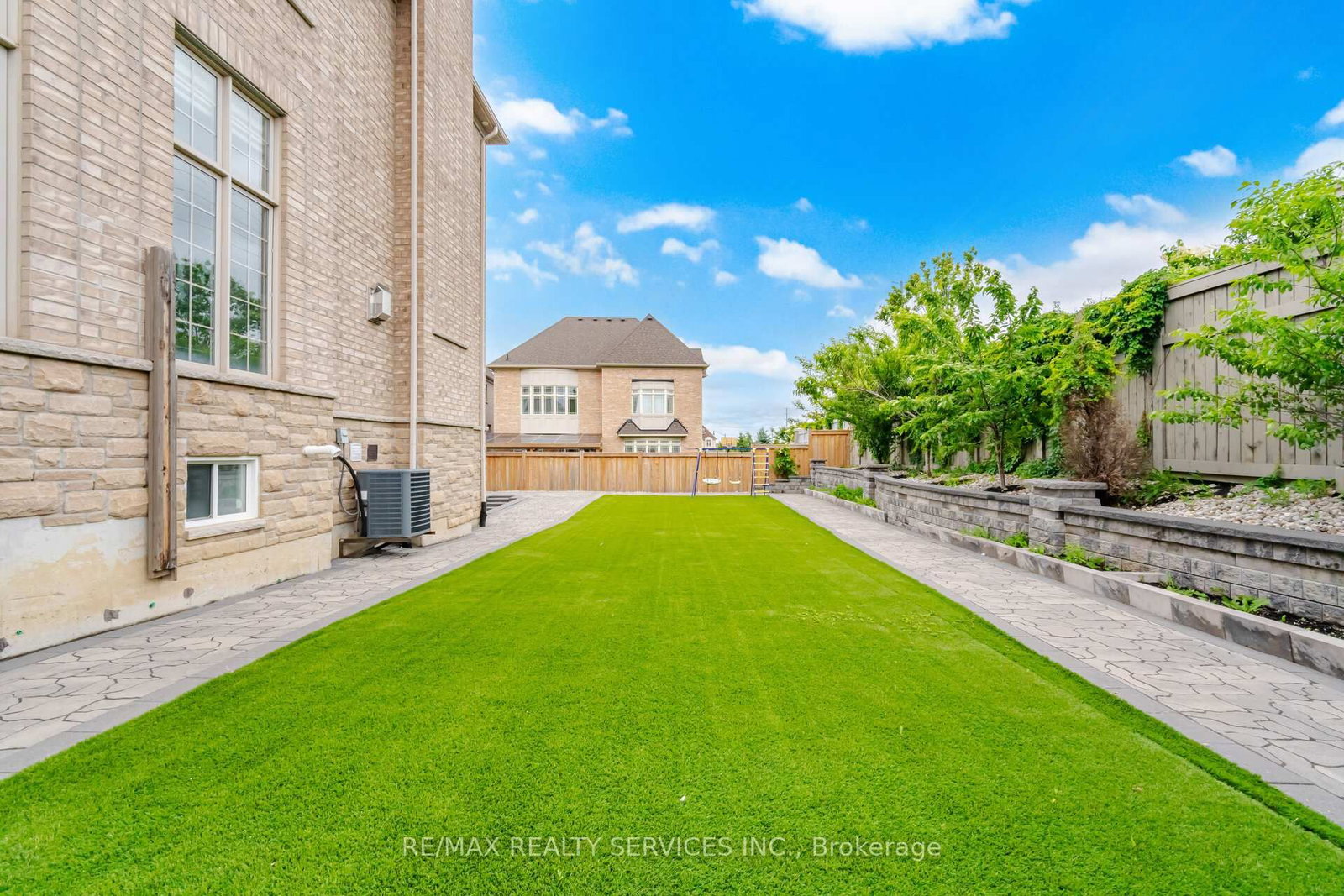1 Adamsville Road • Brampton, ON photo 45