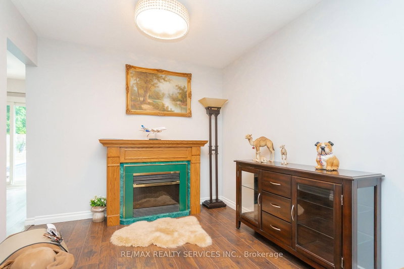6 Lauderdale Brampton,ON L6V 2B7 — Photo 11