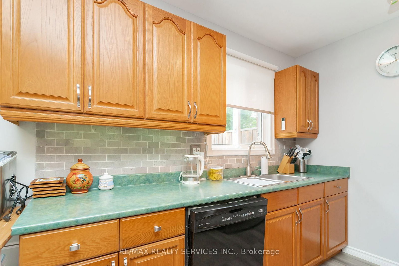 6 Lauderdale Road • Brampton, ON photo 16