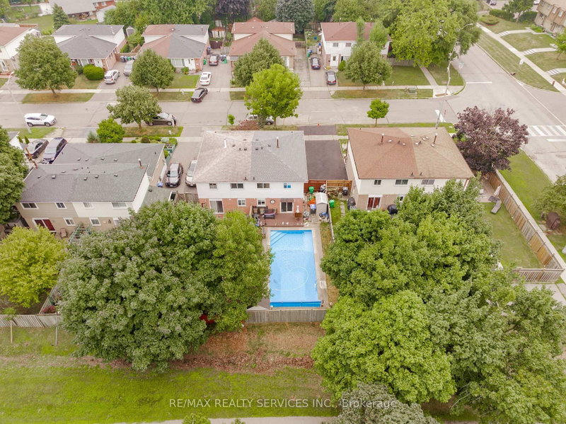 6 Lauderdale Brampton,ON L6V 2B7 — Photo 37