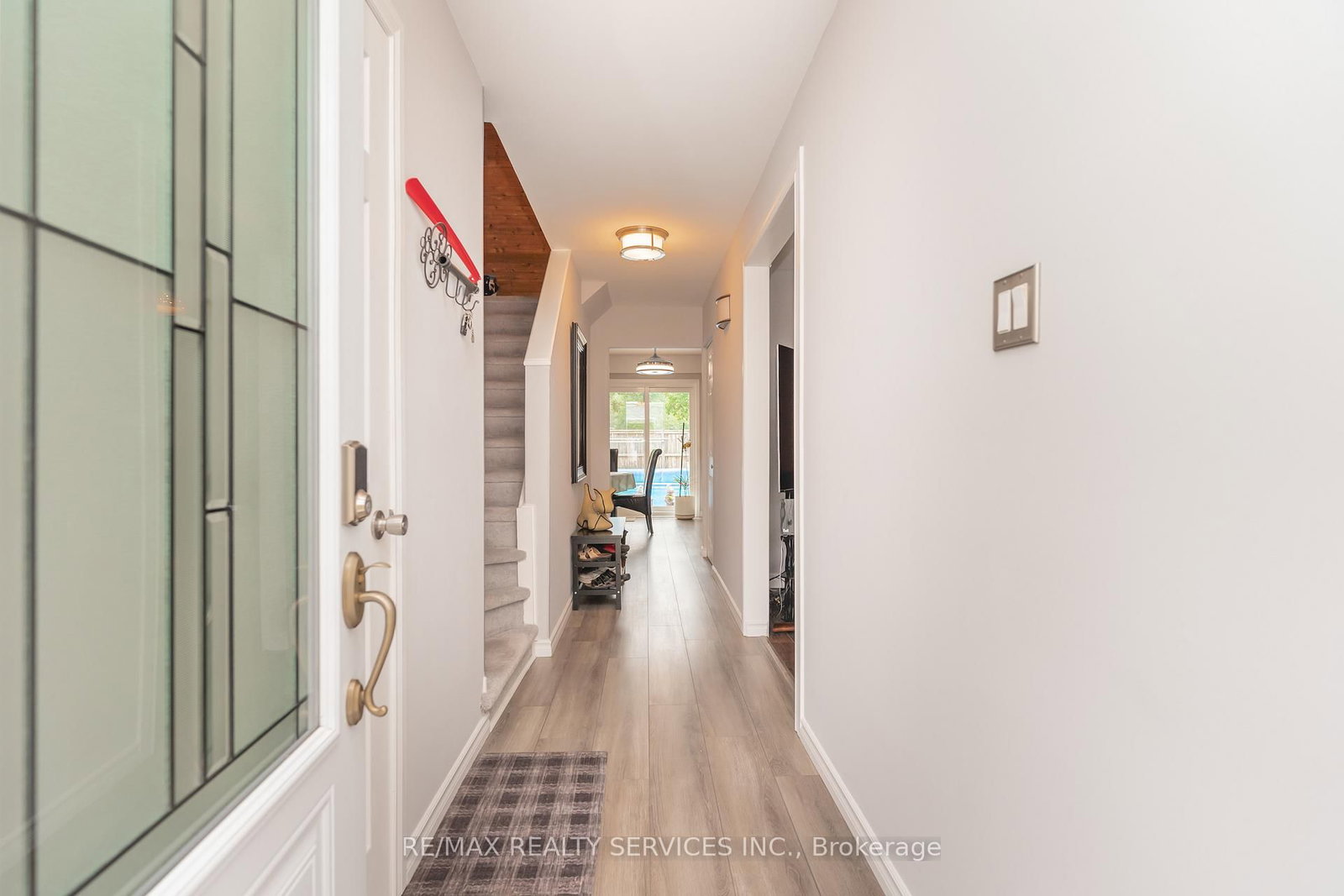 6 Lauderdale Road • Brampton, ON photo 4
