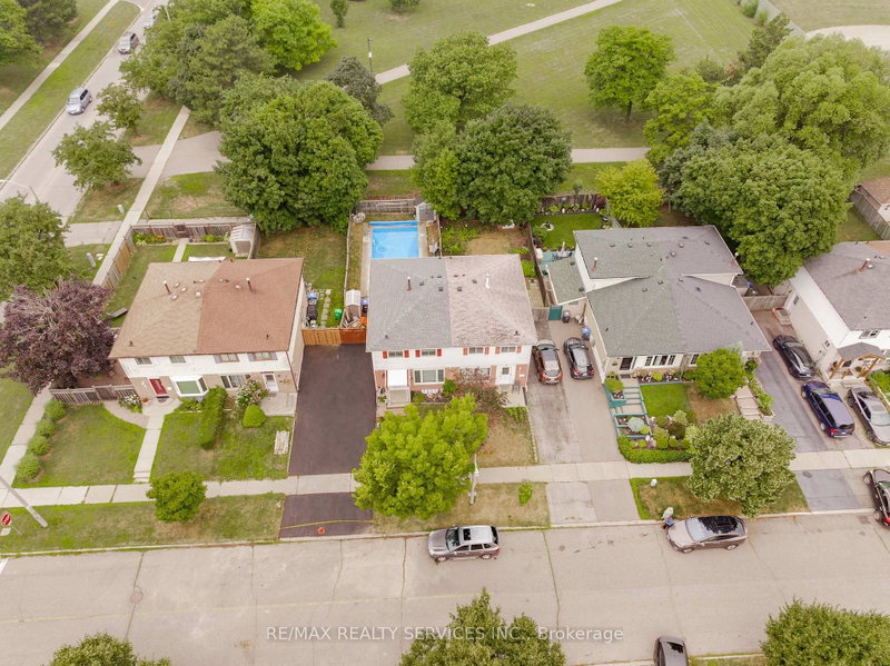 6 Lauderdale Brampton,ON L6V 2B7 — Photo 41
