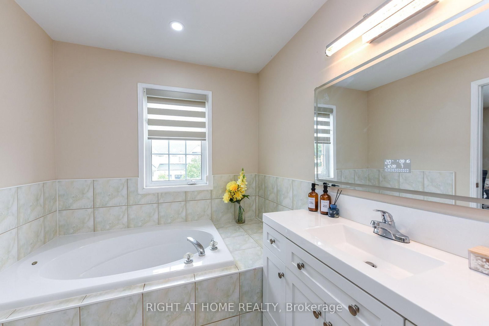 5986 Long Valley Road • Mississauga, ON photo 23