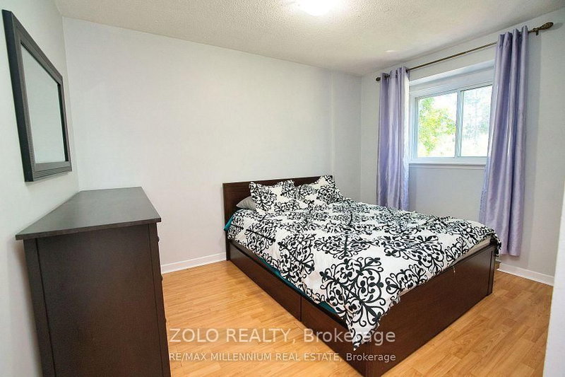2700 Battleford Mississauga,ON L5N 2V9 — Photo 9