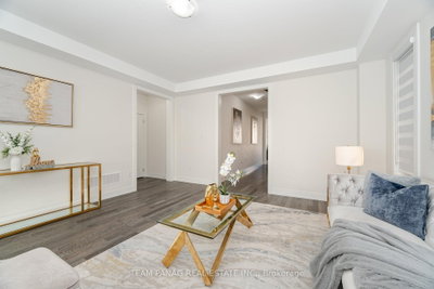 9 Bergin Street • Brampton, ON photo 9