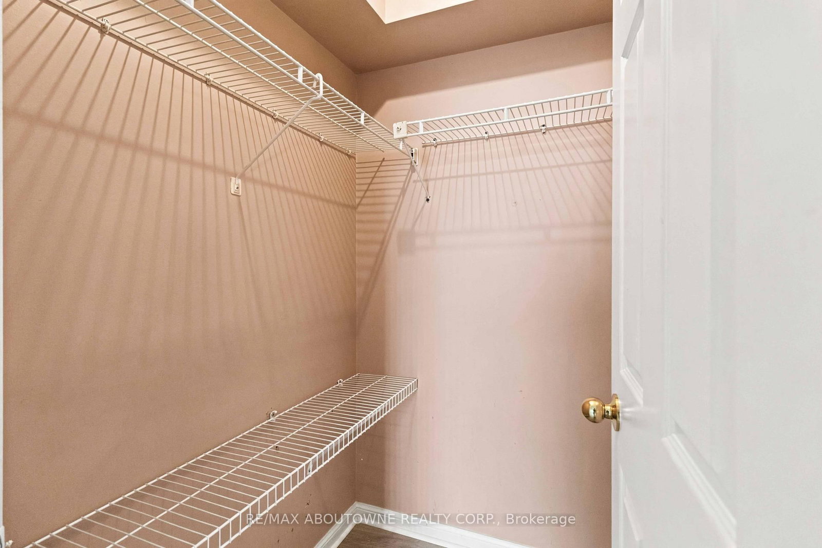 45 Kingsbridge Garden Circle • #901 • Mississauga, ON photo 23