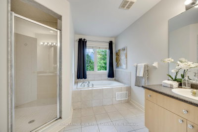2249 Glazebrook Oakville,ON L6M 5B5 — Photo 27