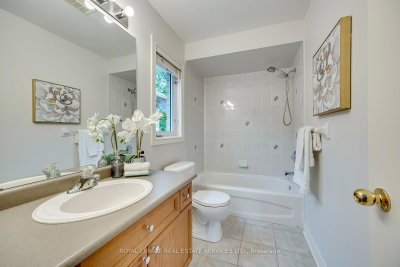 2249 Glazebrook Oakville,ON L6M 5B5 — Photo 29
