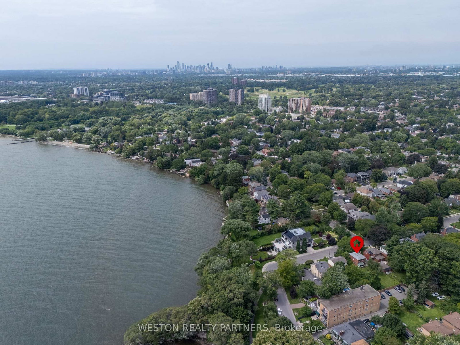 11 Thirty-Sixth Street • Toronto, ON photo 15