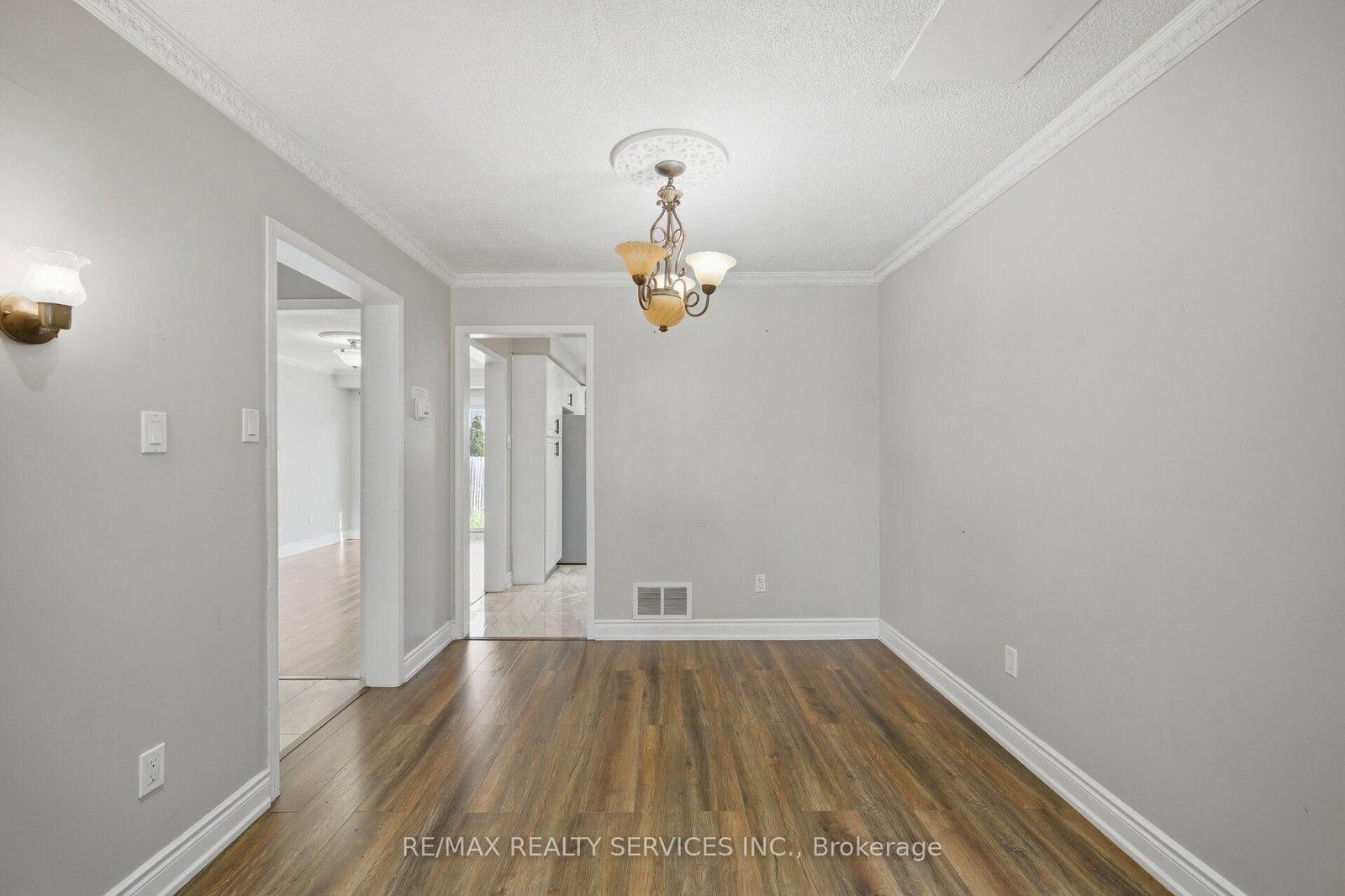 92 Tulip Drive • Brampton, ON photo 15