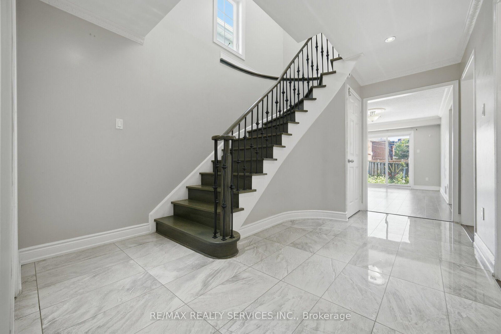92 Tulip Drive • Brampton, ON photo 24
