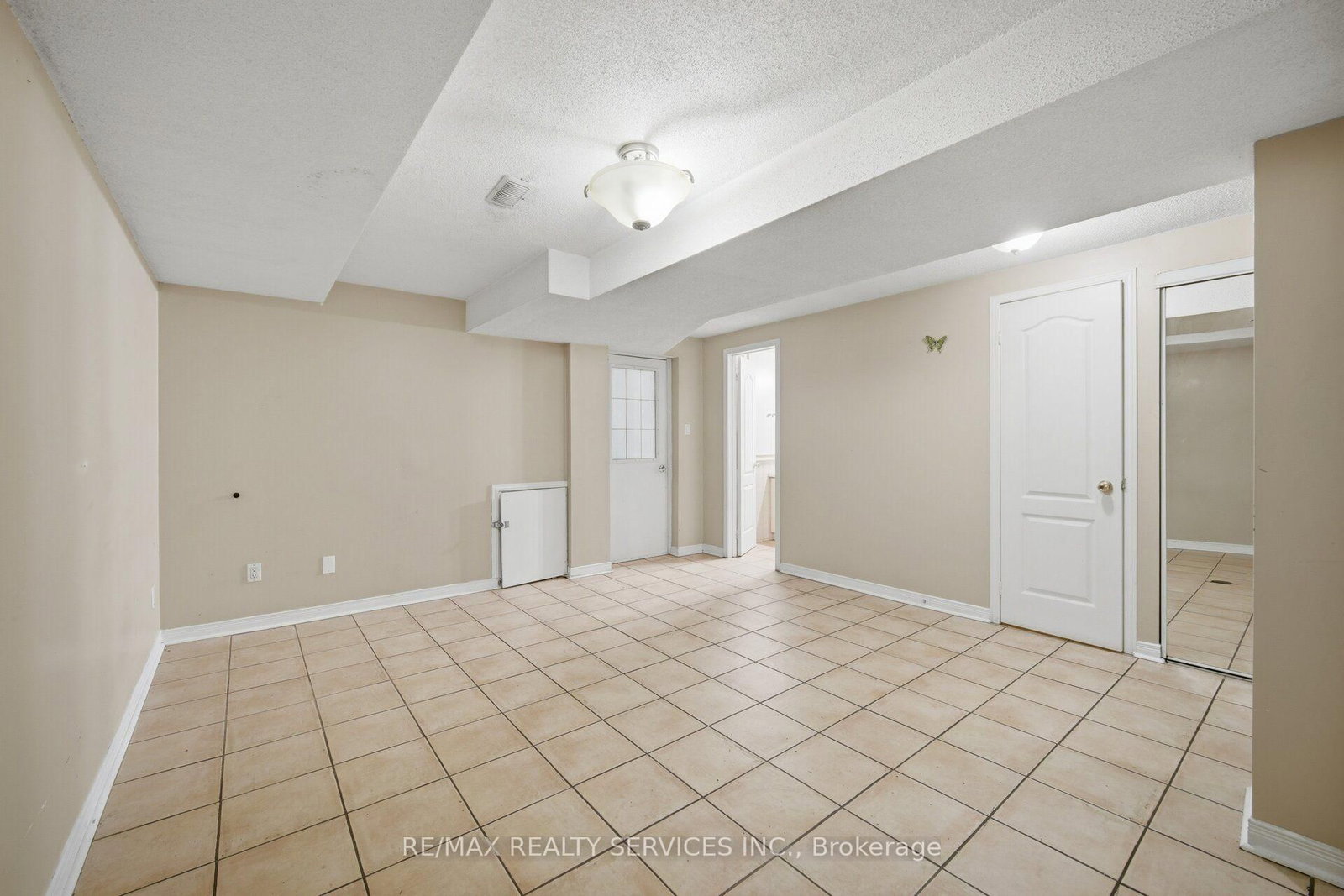 92 Tulip Drive • Brampton, ON photo 38