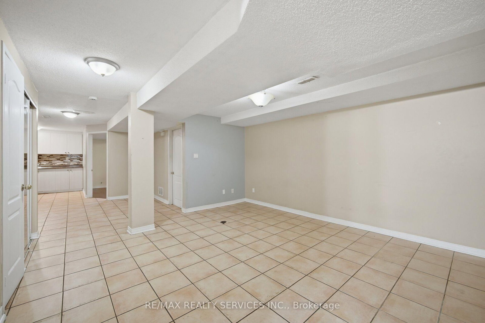 92 Tulip Drive • Brampton, ON photo 39