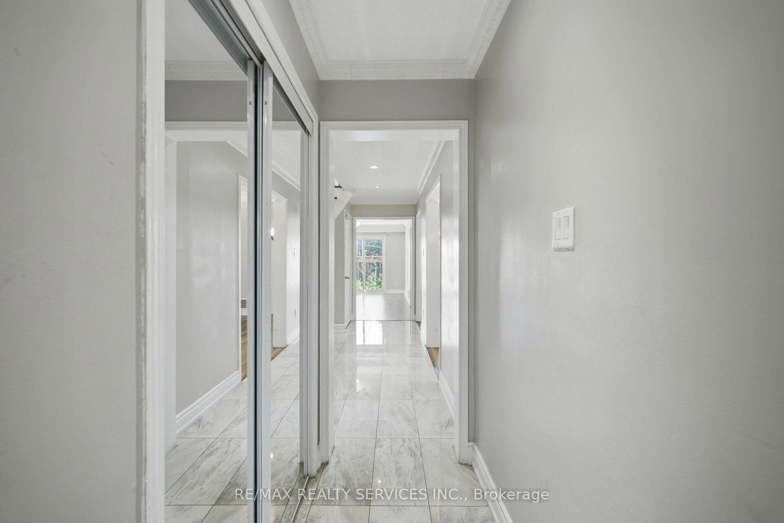 92 Tulip Drive • Brampton, ON photo 9