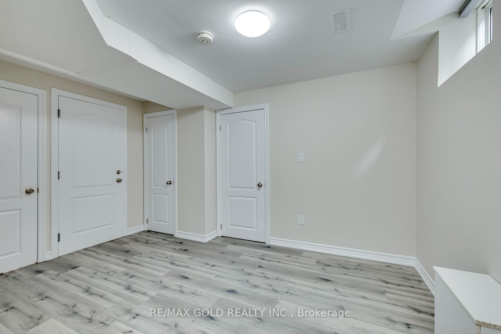 911 Golden Farmer Way • Mississauga, ON photo 38