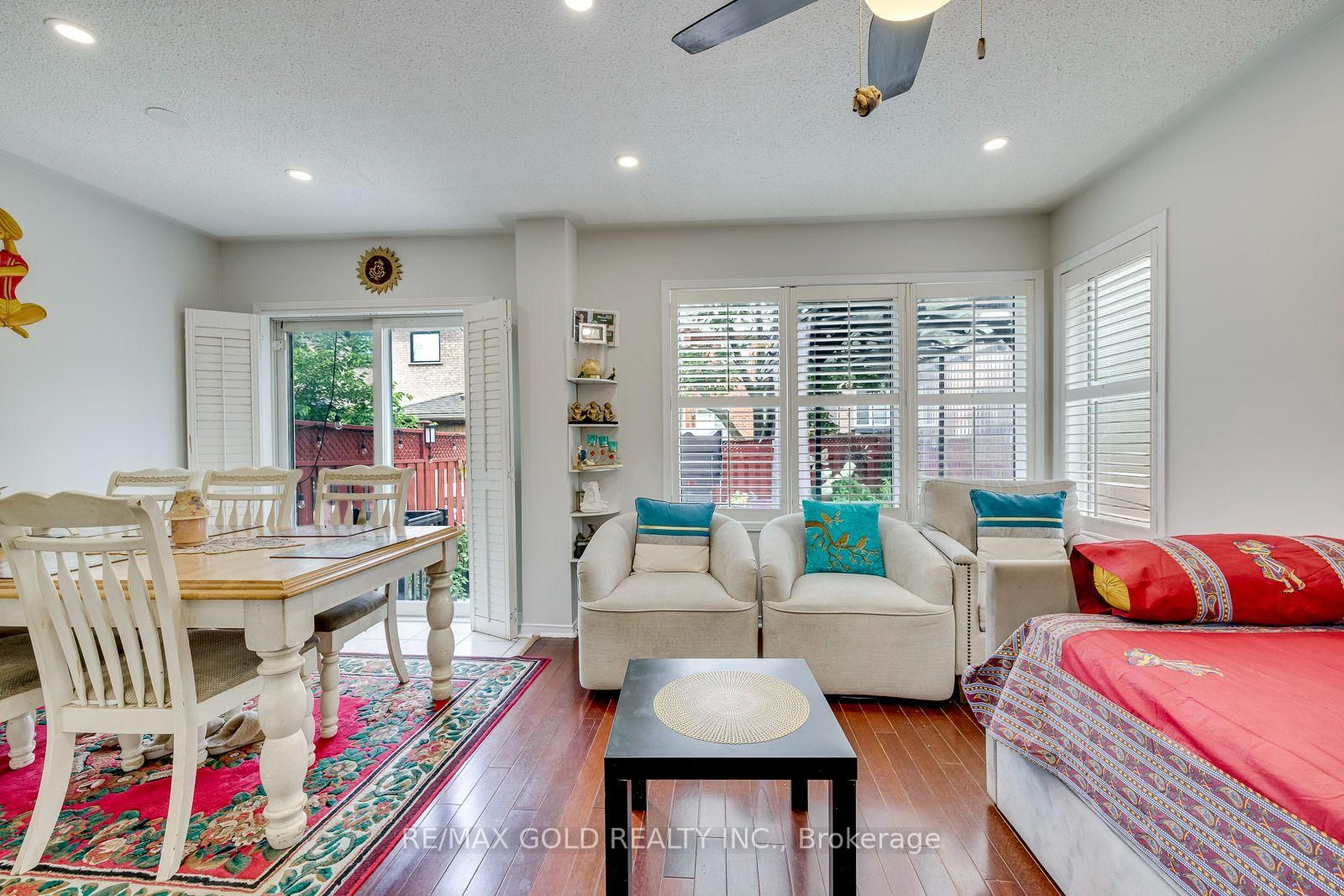 911 Golden Farmer Way • Mississauga, ON photo 9