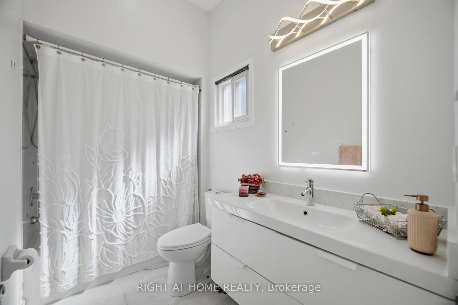 6379 Alderwood Trail • Mississauga, ON photo 36