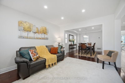 6379 Alderwood Trail • Mississauga, ON photo 6
