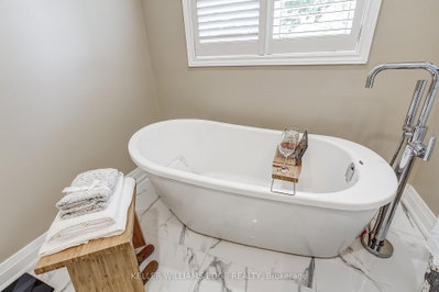 2307 Woodfield Oakville,ON L6H 6Y7 — Photo 35