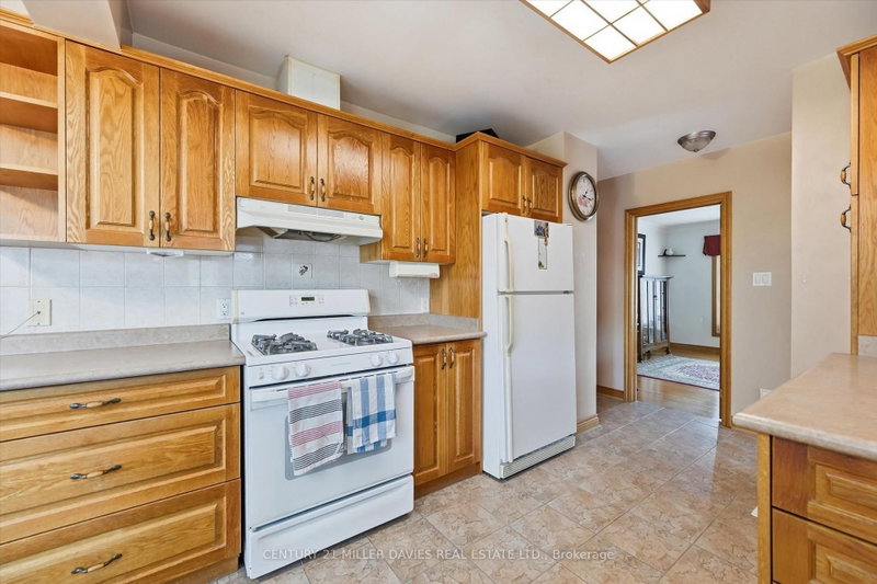 237 Mohawk Oakville,ON L6L 2Z1 — Photo 10