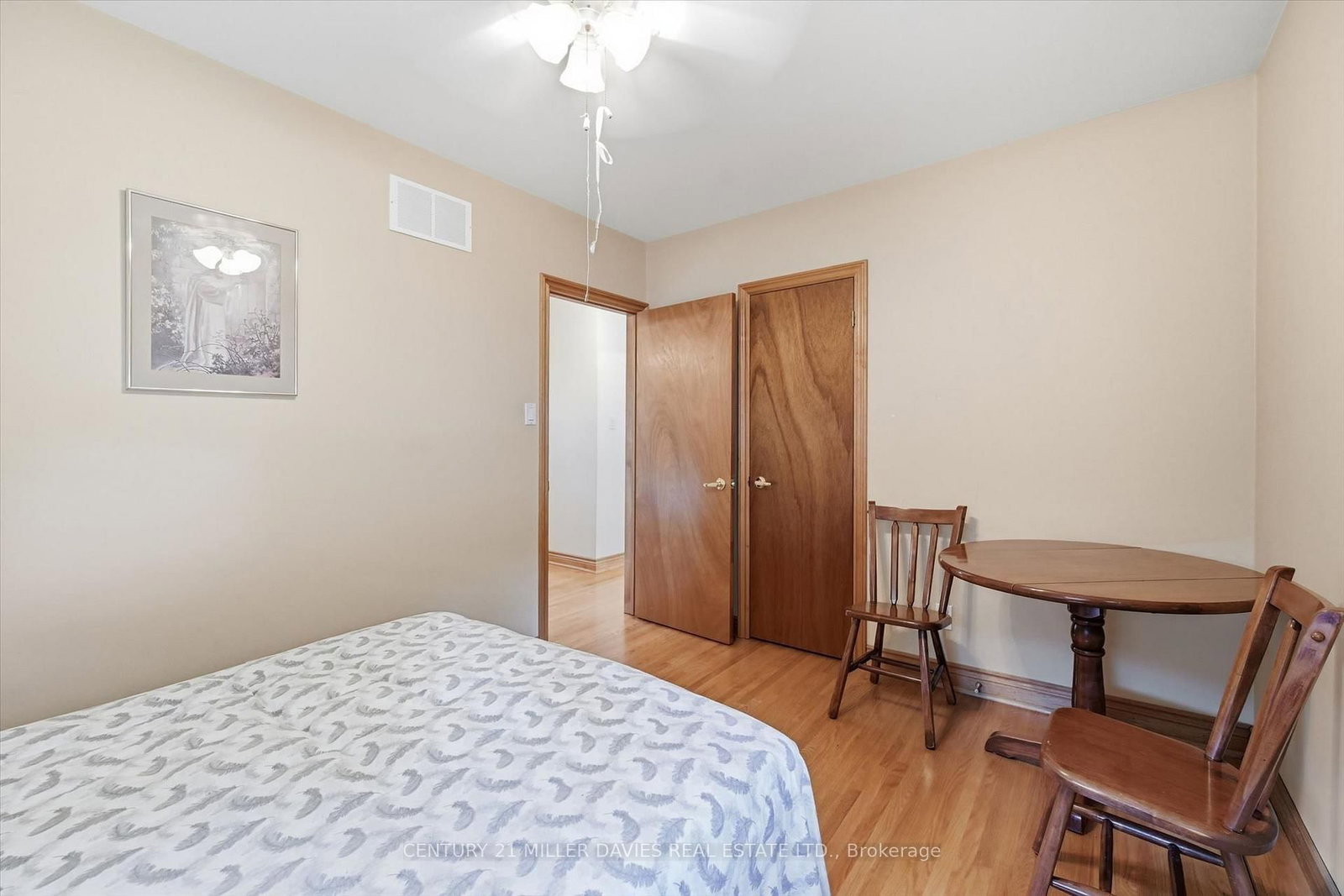 237 Mohawk Oakville,ON L6L 2Z1 — Photo 14