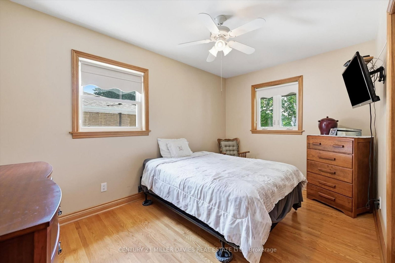 237 Mohawk Oakville,ON L6L 2Z1 — Photo 15