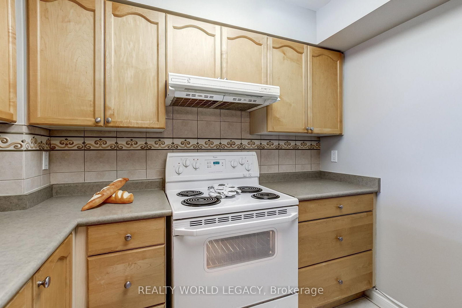 100 Burloak Drive • #1414 • Burlington, ON photo 8