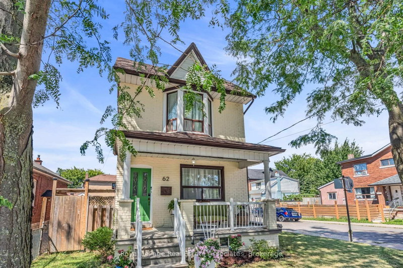 62 Rowntree Avenue