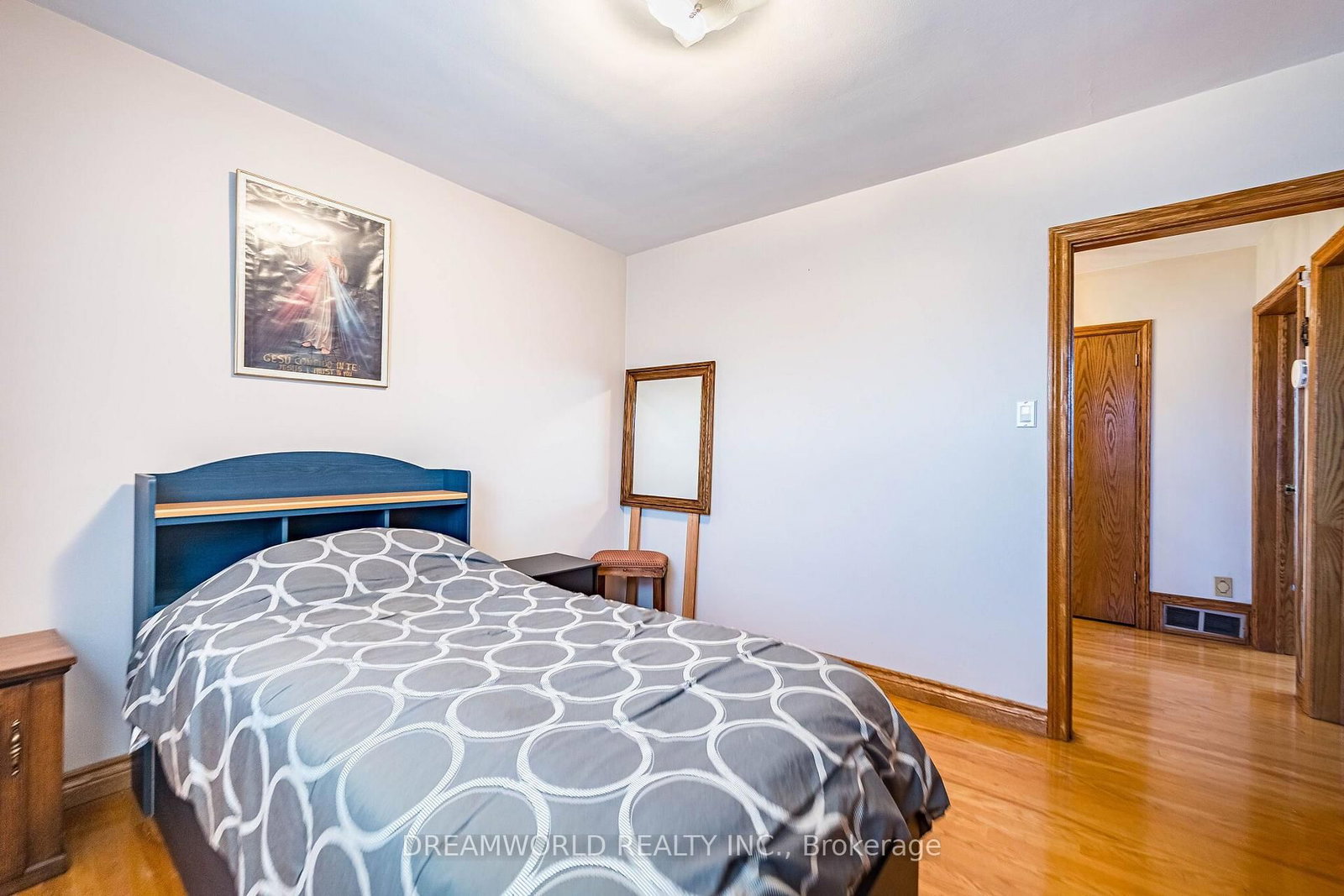 297 Derrydown Road • Toronto, ON photo 24