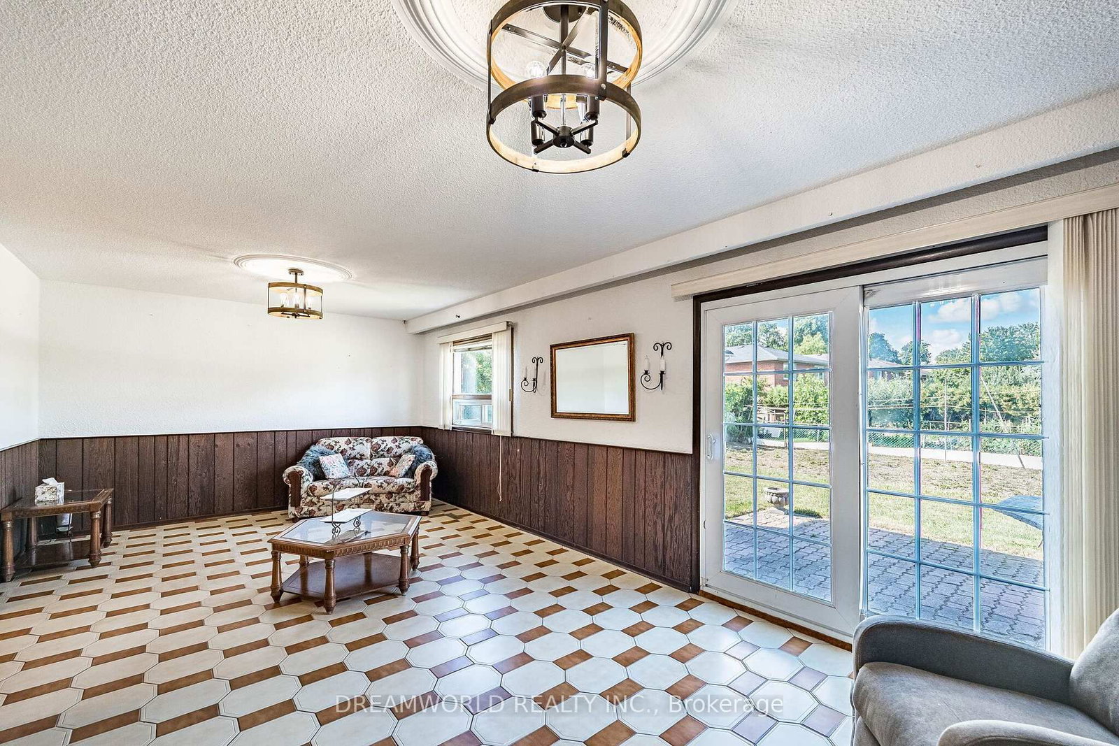 297 Derrydown Road • Toronto, ON photo 33