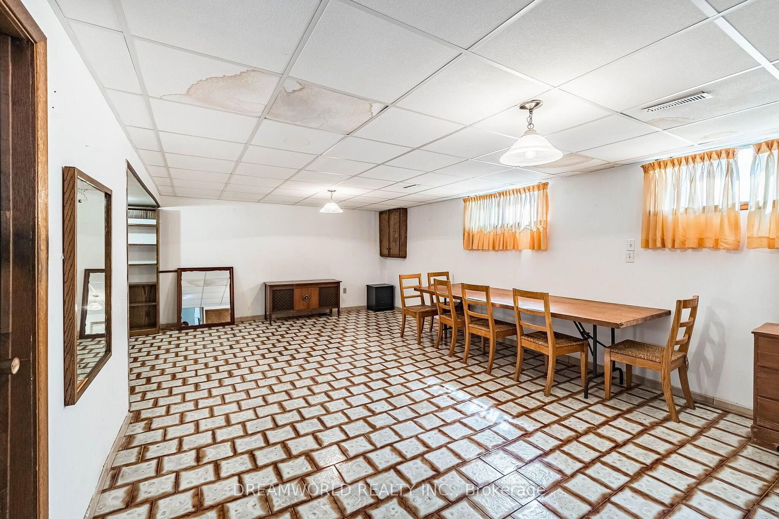 297 Derrydown Road • Toronto, ON photo 39