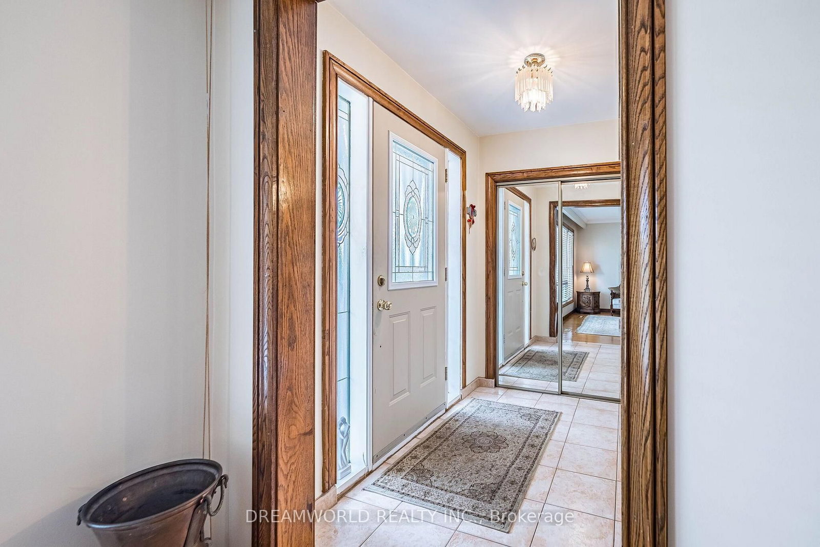 297 Derrydown Road • Toronto, ON photo 8