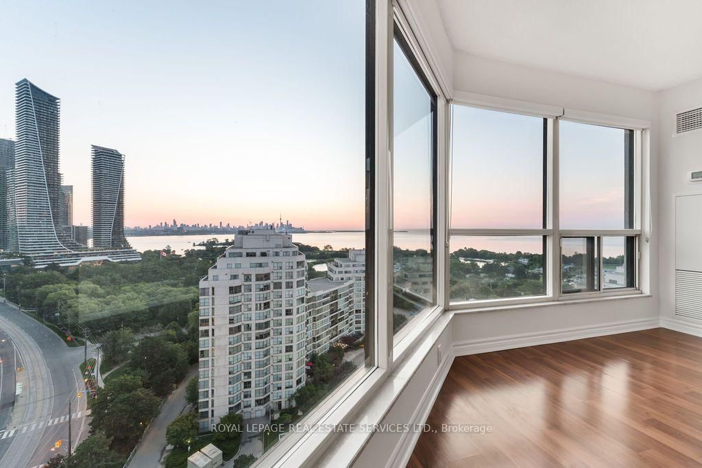 2269 Lake Shore Boulevard W • #2105 • Toronto, ON photo 11