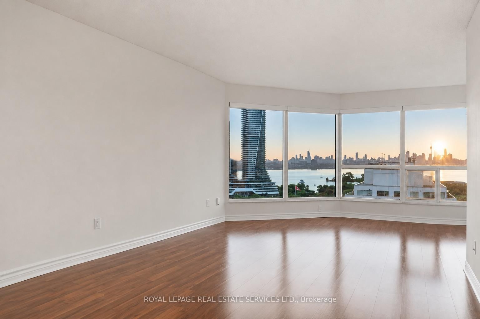 2269 Lake Shore Boulevard W • #2105 • Toronto, ON photo 20