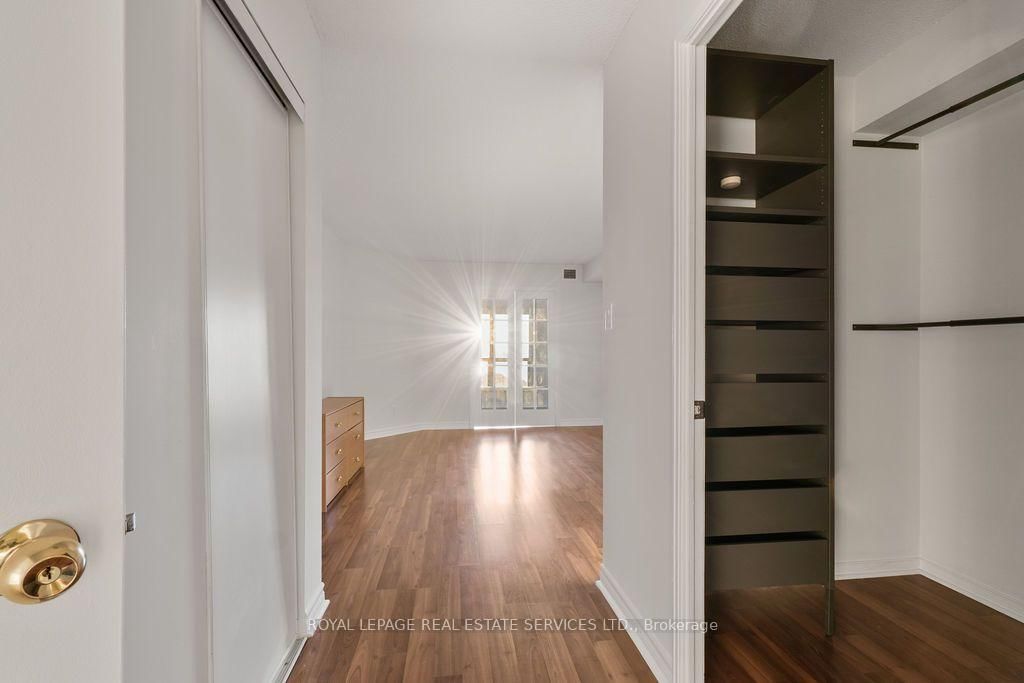 2269 Lake Shore Boulevard W • #2105 • Toronto, ON photo 22