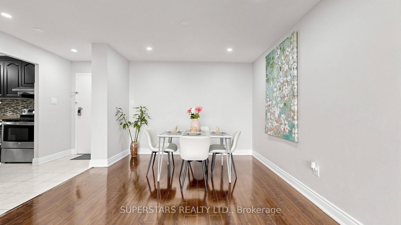 390 Dixon Road • #1906 • Toronto, ON photo 10