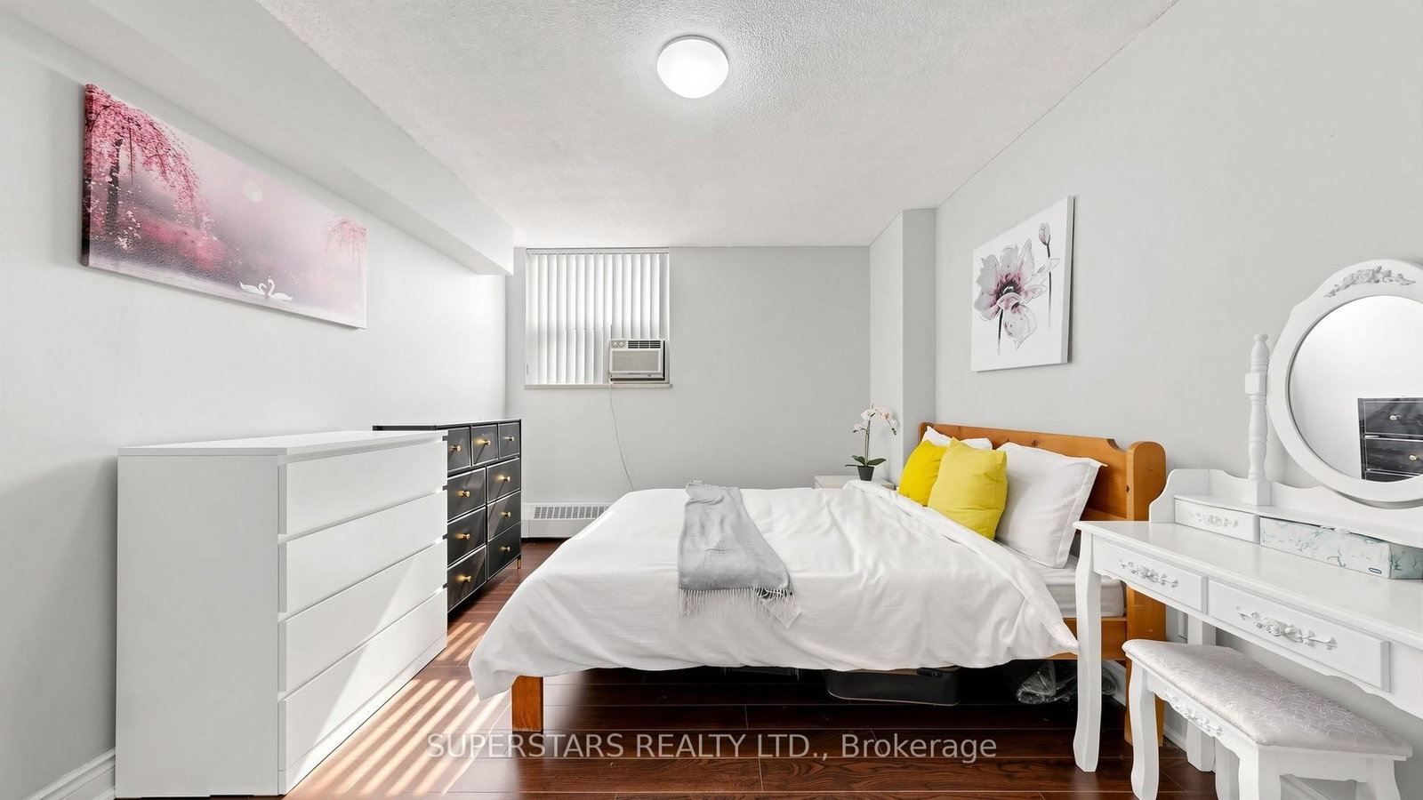 390 Dixon Road • #1906 • Toronto, ON photo 14
