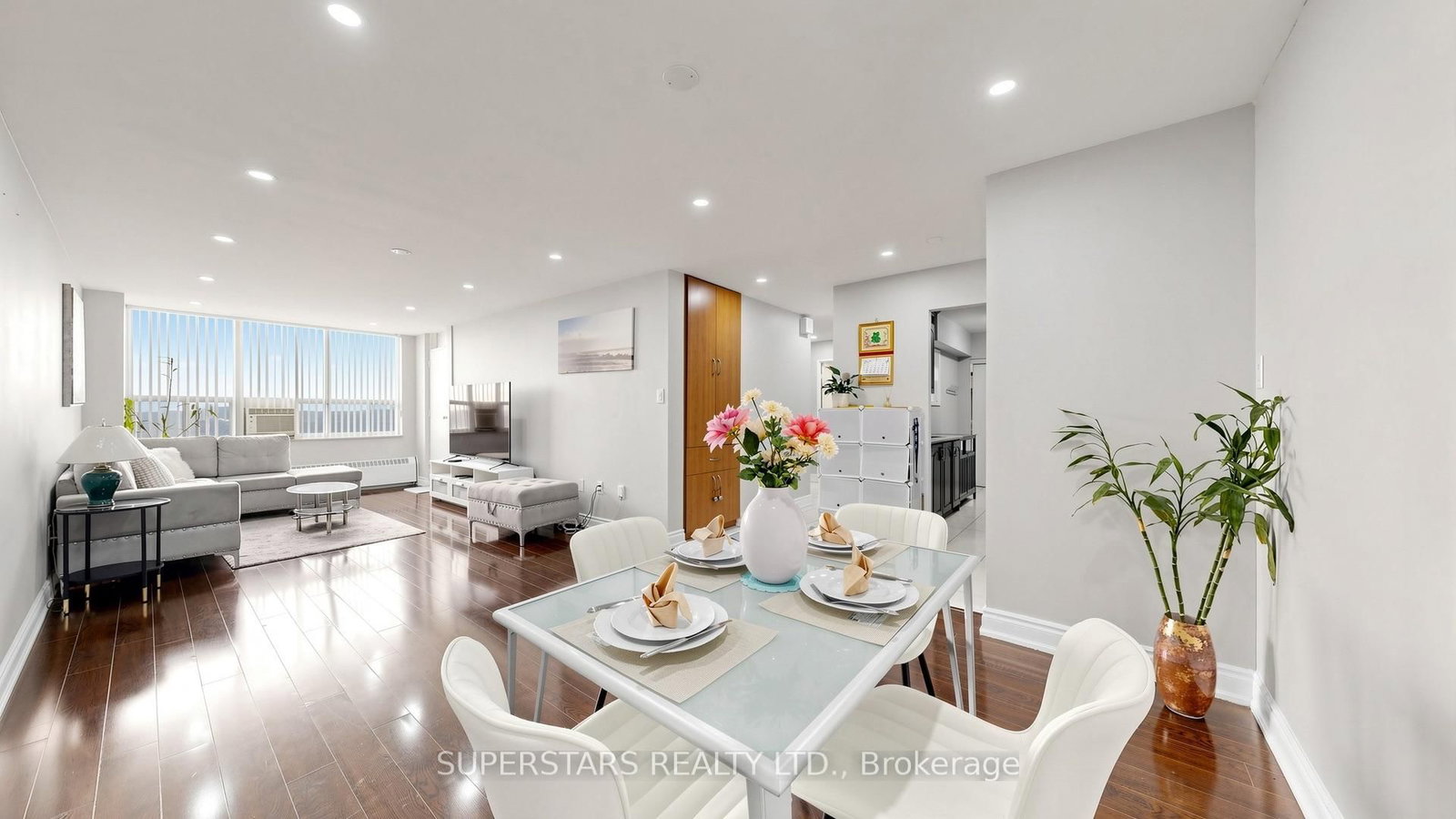 390 Dixon Road • #1906 • Toronto, ON photo 9