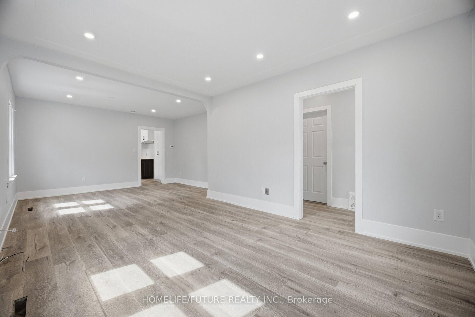 33 Brock Street • Halton Hills, ON photo 10