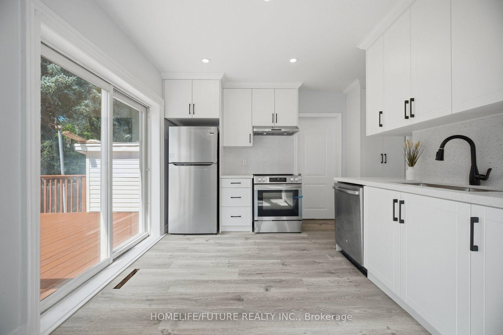 33 Brock Street • Halton Hills, ON photo 14