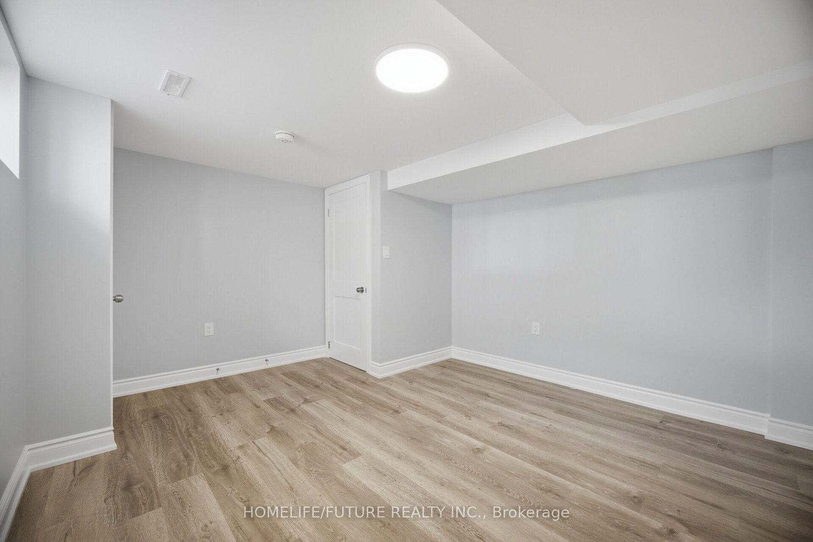 33 Brock Street • Halton Hills, ON photo 37