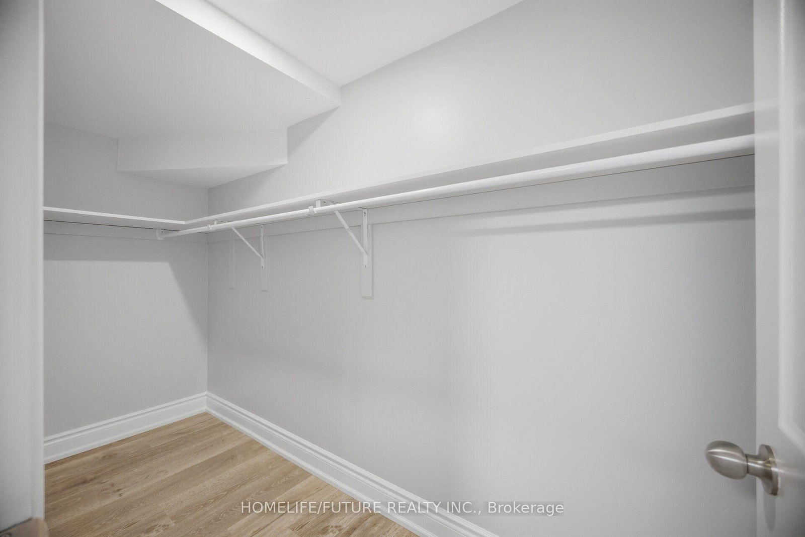 33 Brock Street • Halton Hills, ON photo 38